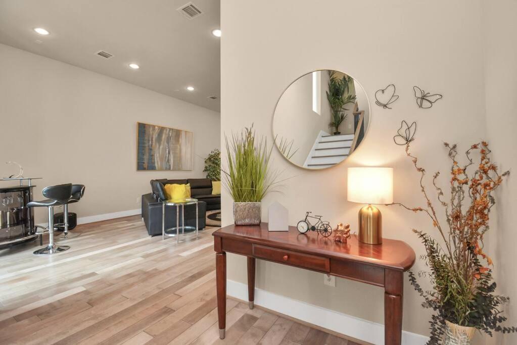Beautiful Luxurious Houston Galleria Home Ngoại thất bức ảnh